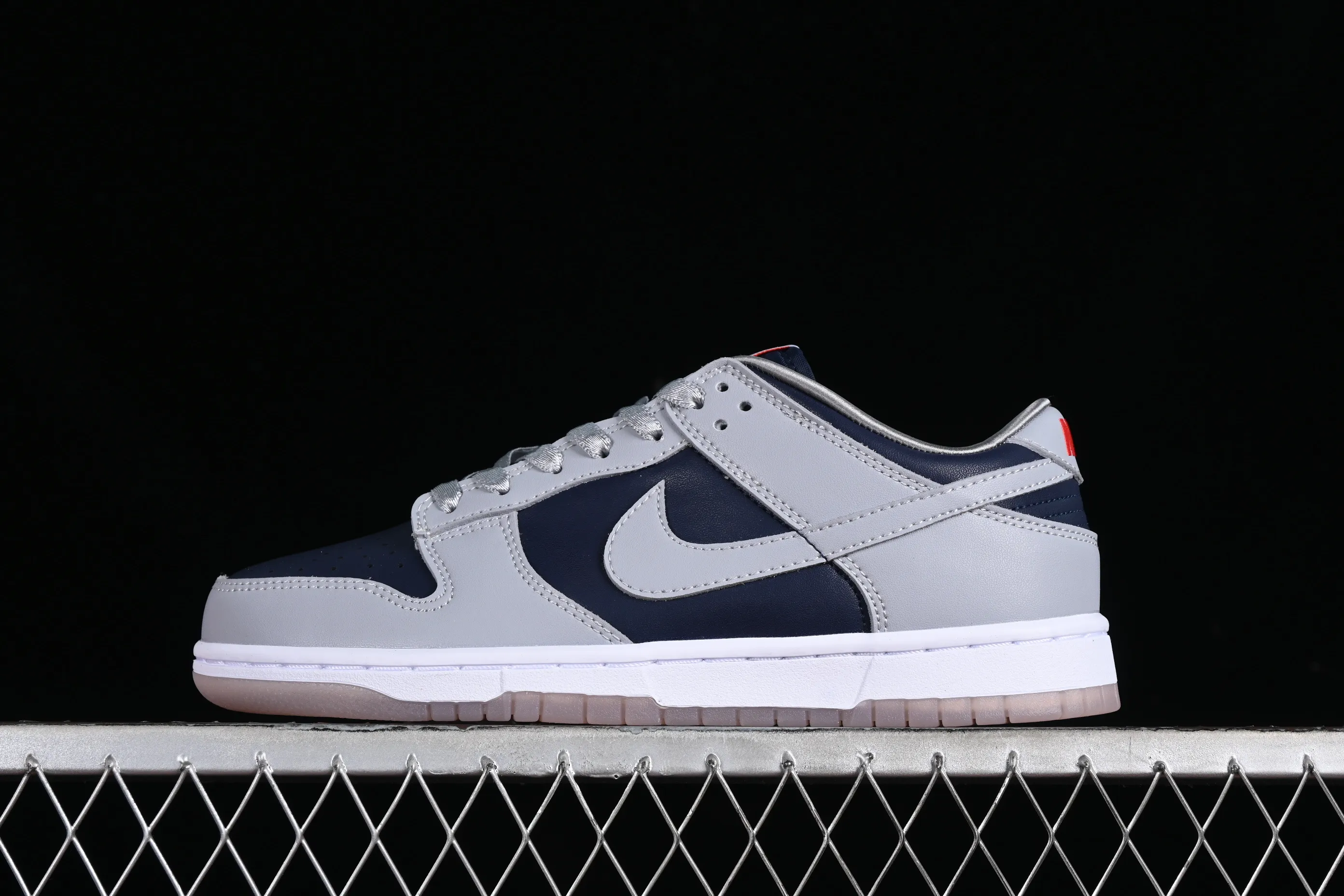 All Categories Nk SB Dunk Series Nk SB Dunk Low Low-top Sneakers Nk SB Dunk Low SP Shadow Gray Second Generation Casual Sports Skateboard Shoes DD1768-400